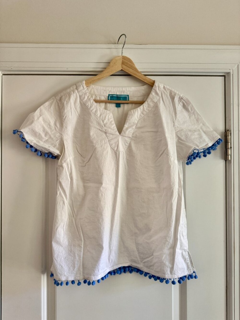 Southern Frock White Blue Pom Pom Trim 100% Cotton Top Size L - Picture 2 of 6